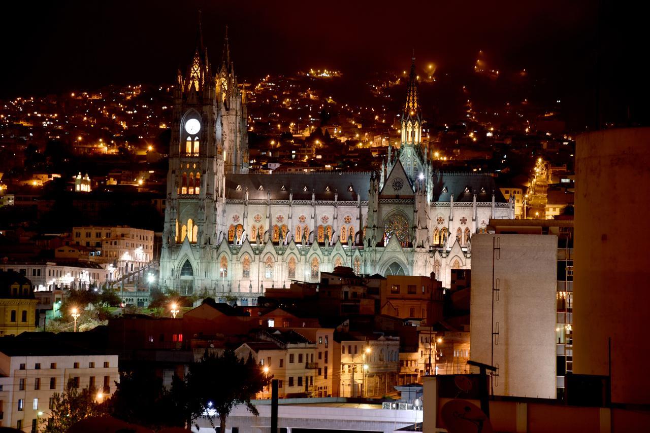 Hotel La Rosario Quito Exterior foto